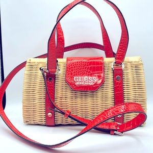Guess Crossbody Bag! NEW!